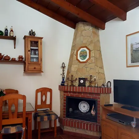 Cortijo Porroncico Нерха
